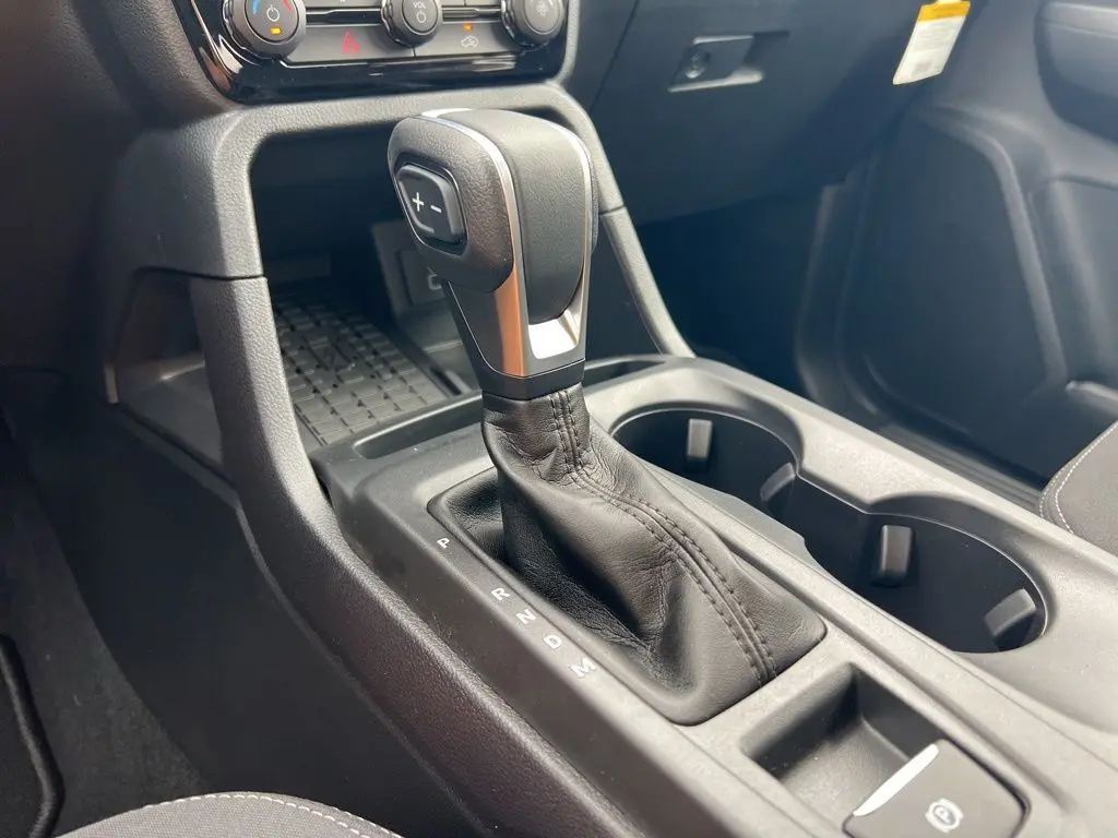 2025 Ford Ranger XLT photo 18