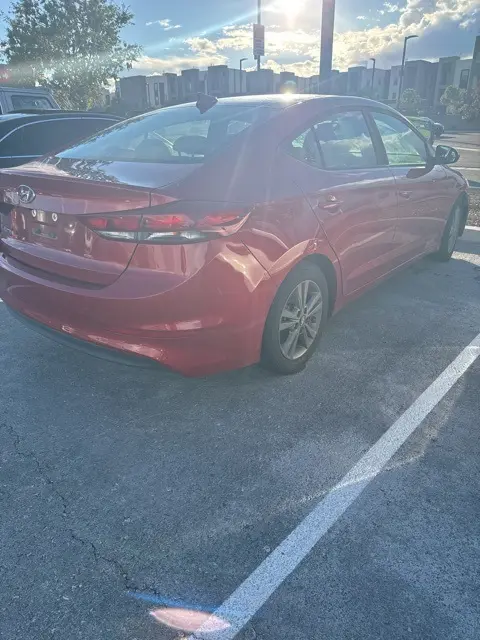 2018 Hyundai Elantra SEL Value Edition Limited photo 2