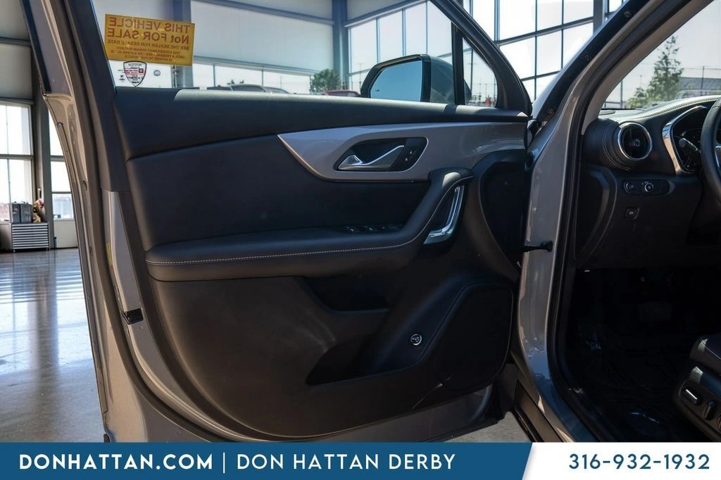 2023 Chevrolet Blazer 2LT - Photo 16