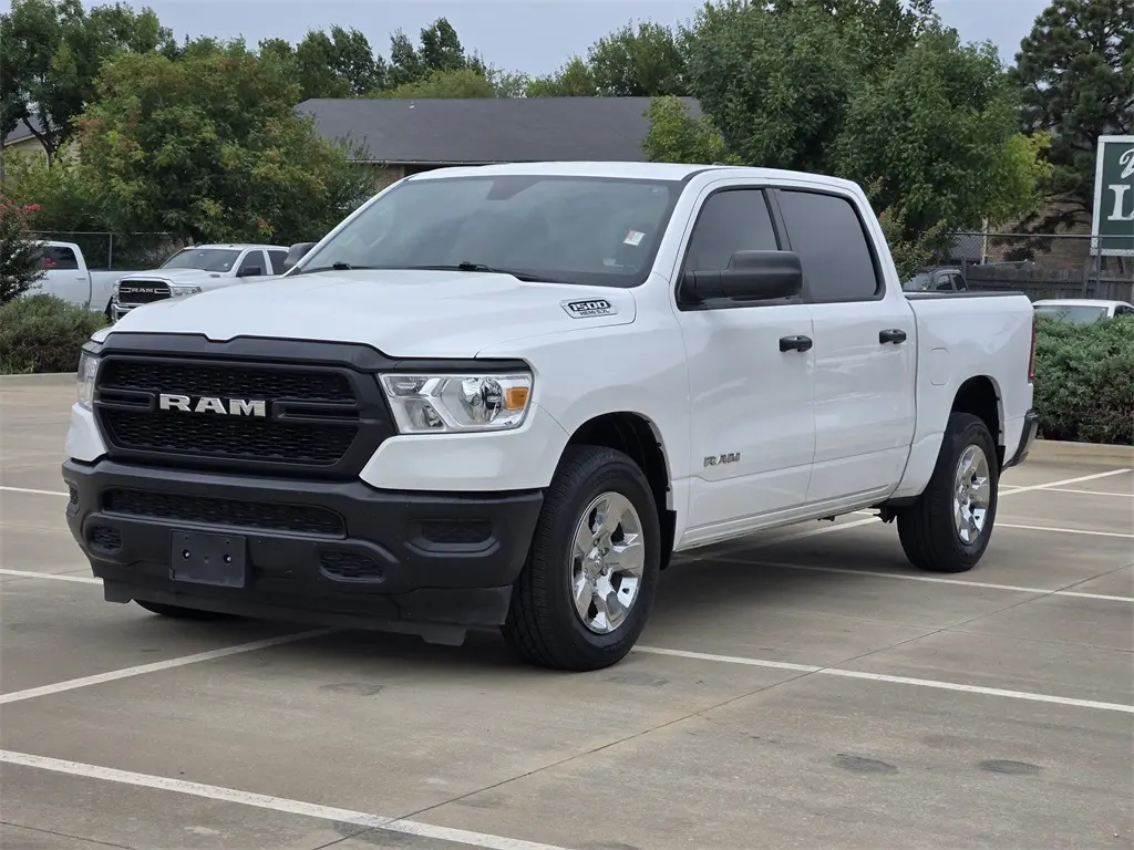 2019 Ram 1500 Tradesman photo 3