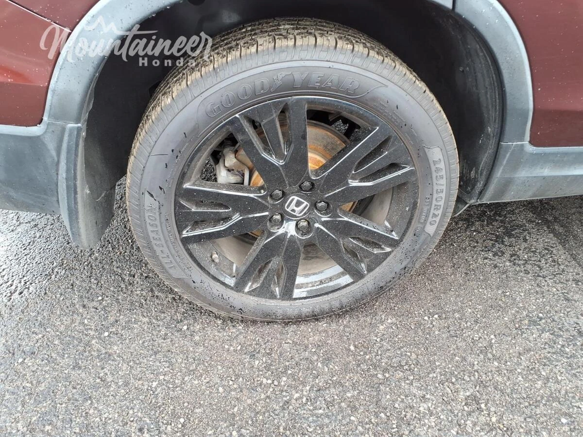 2022 Honda Pilot SE - Photo 24