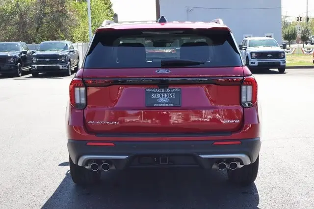2025 Ford Explorer Platinum photo 18