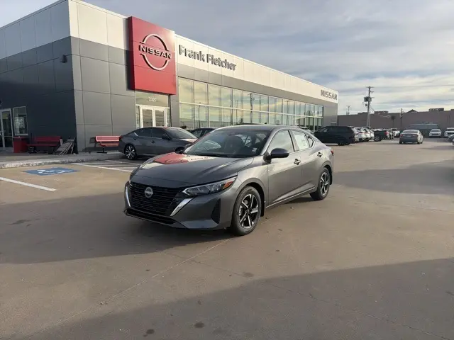 2025 Nissan Sentra SV's photo