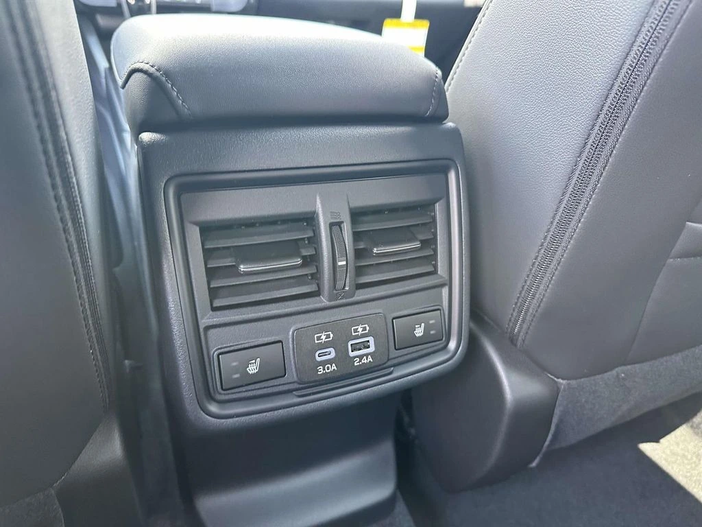 2026 Subaru Outback Limited - Photo 9