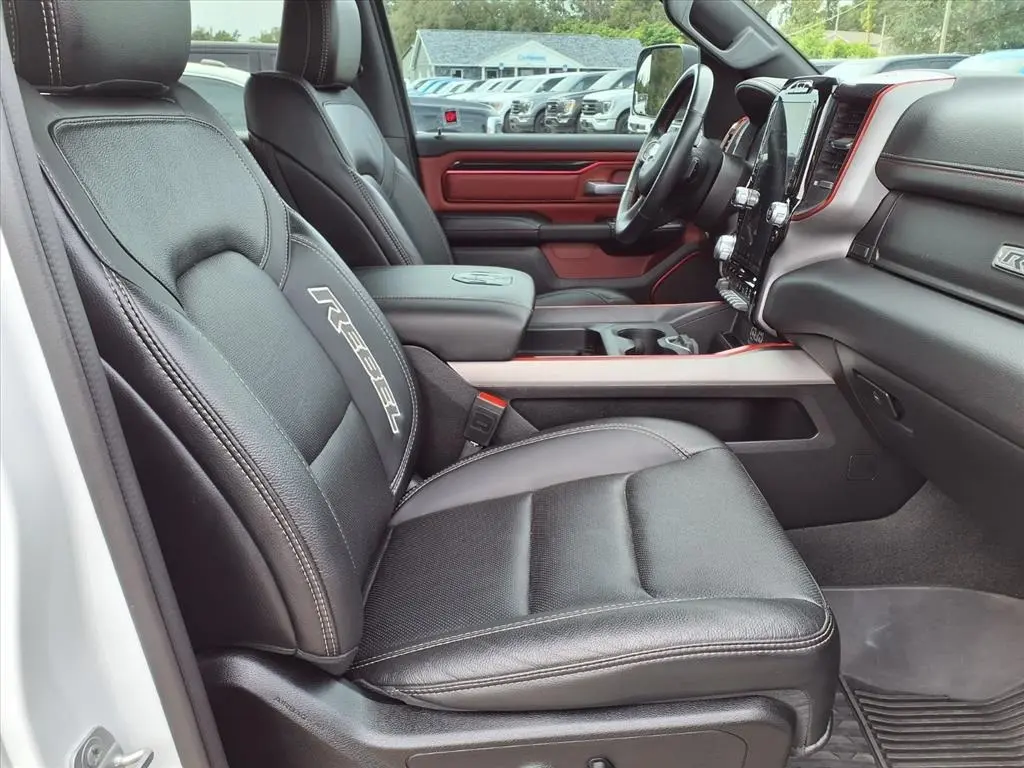2022 Ram 1500 Rebel photo 13