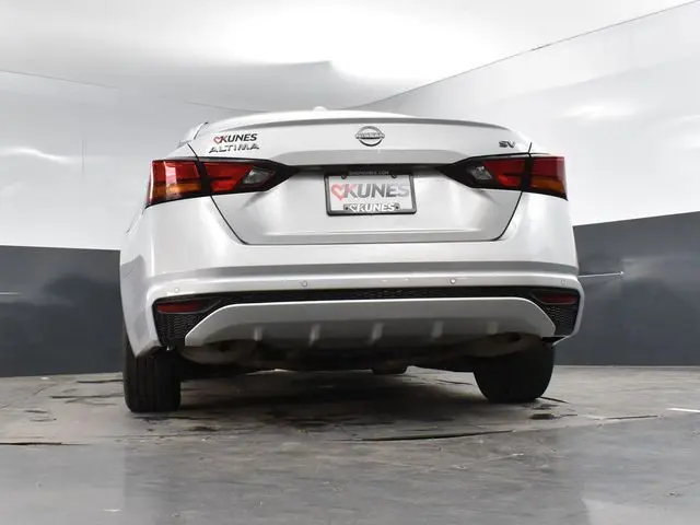 2024 Nissan Altima 2.5 SV photo 37
