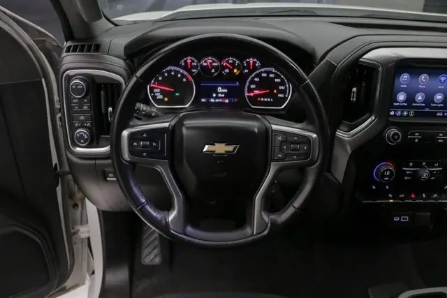 2021 Chevrolet Silverado 1500 LT1 photo 19
