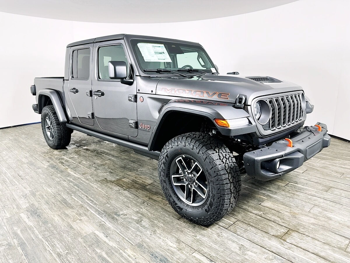 2026 Jeep Gladiator Mojave X Auto's photo
