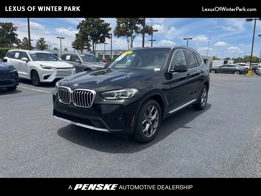 2023 BMW X3 sDrive30i's photo
