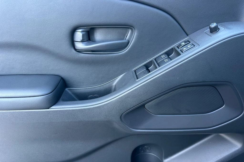 2026 Nissan Frontier SV - Photo 11