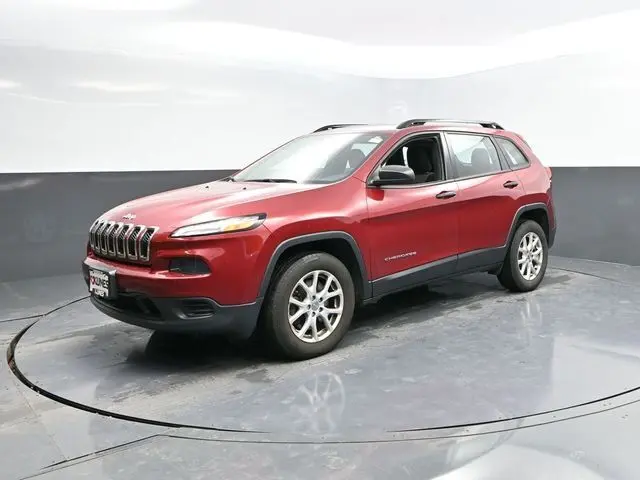 2015 Jeep Cherokee Sport photo 2
