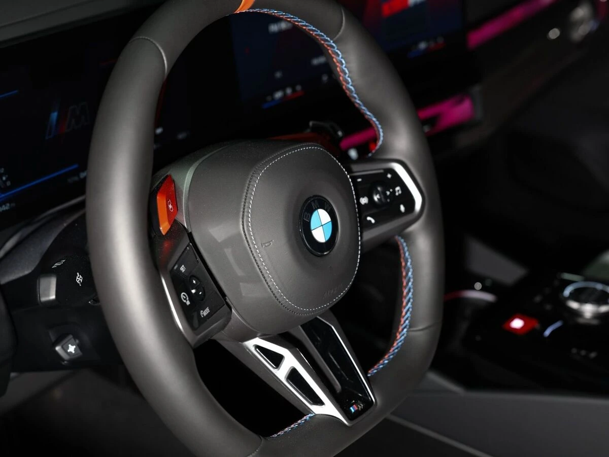 2025 BMW M5 M5 Touring - Photo 32