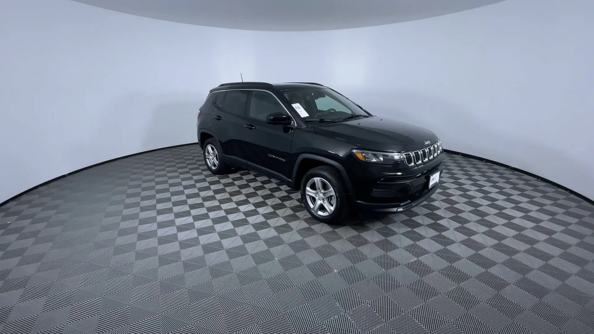 Used 2023 Jeep Compass Latitude with VIN 3C4NJDBN8PT545539 for sale in Littleton, CO