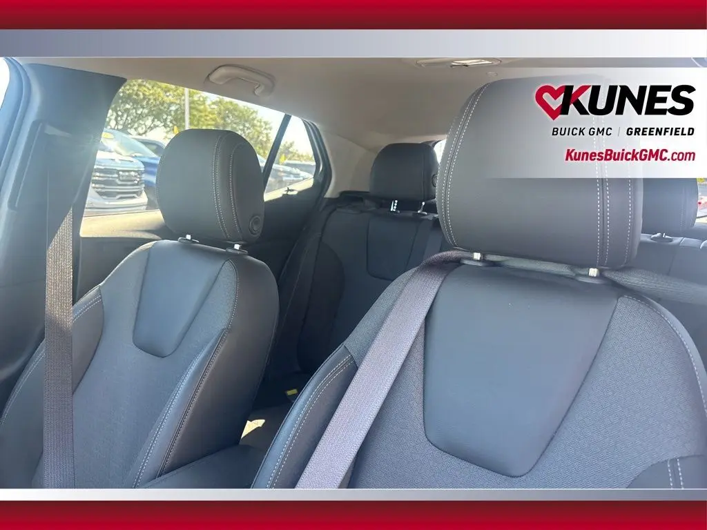 2023 Buick Encore GX Preferred photo 10