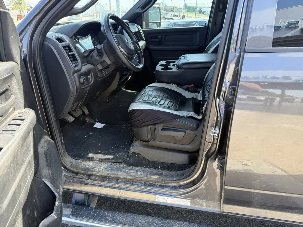 2024 Ram 3500 Tradesman photo 4