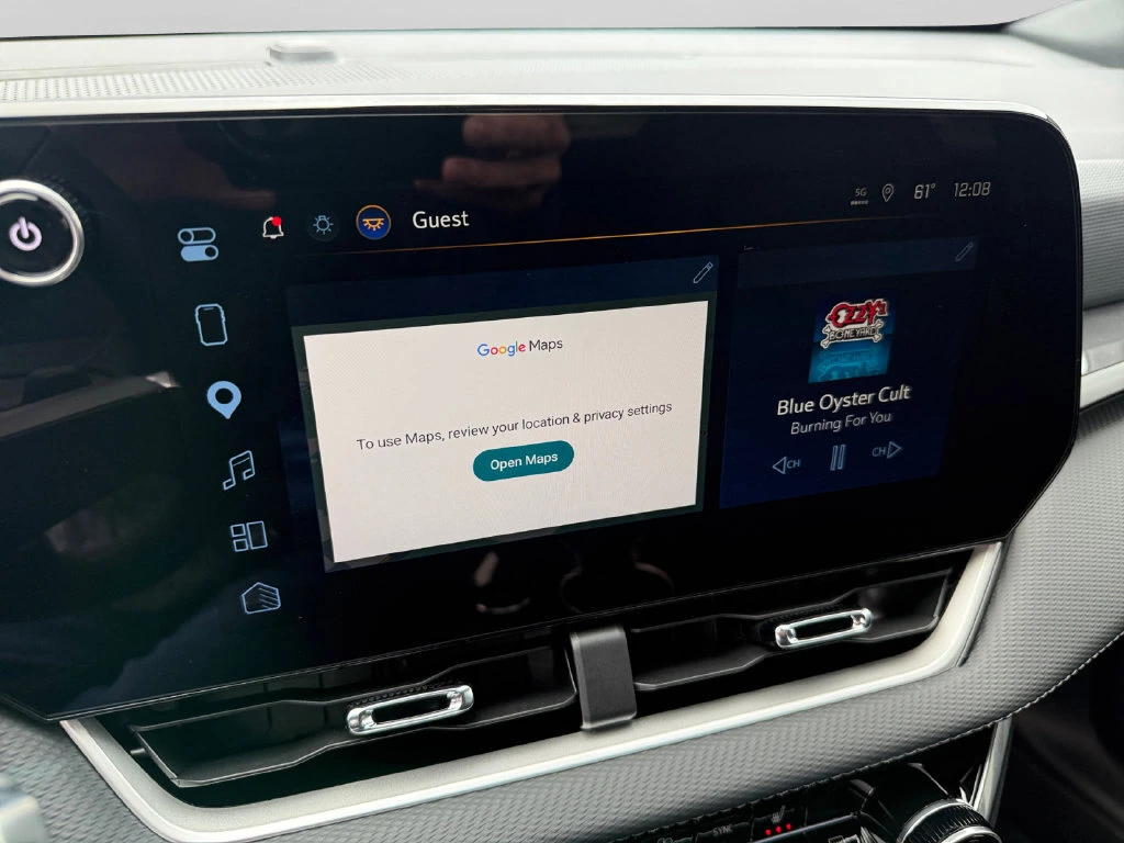 2027 Chevrolet Equinox LT - Photo 25