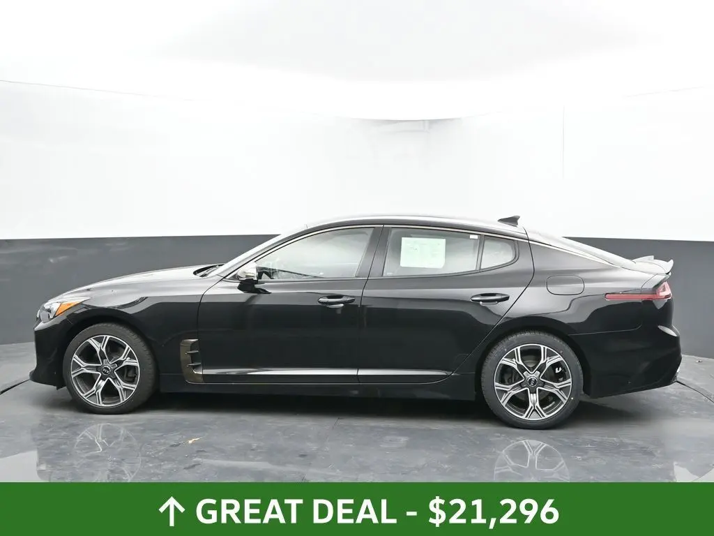 2020 Kia Stinger GT-Line photo 4
