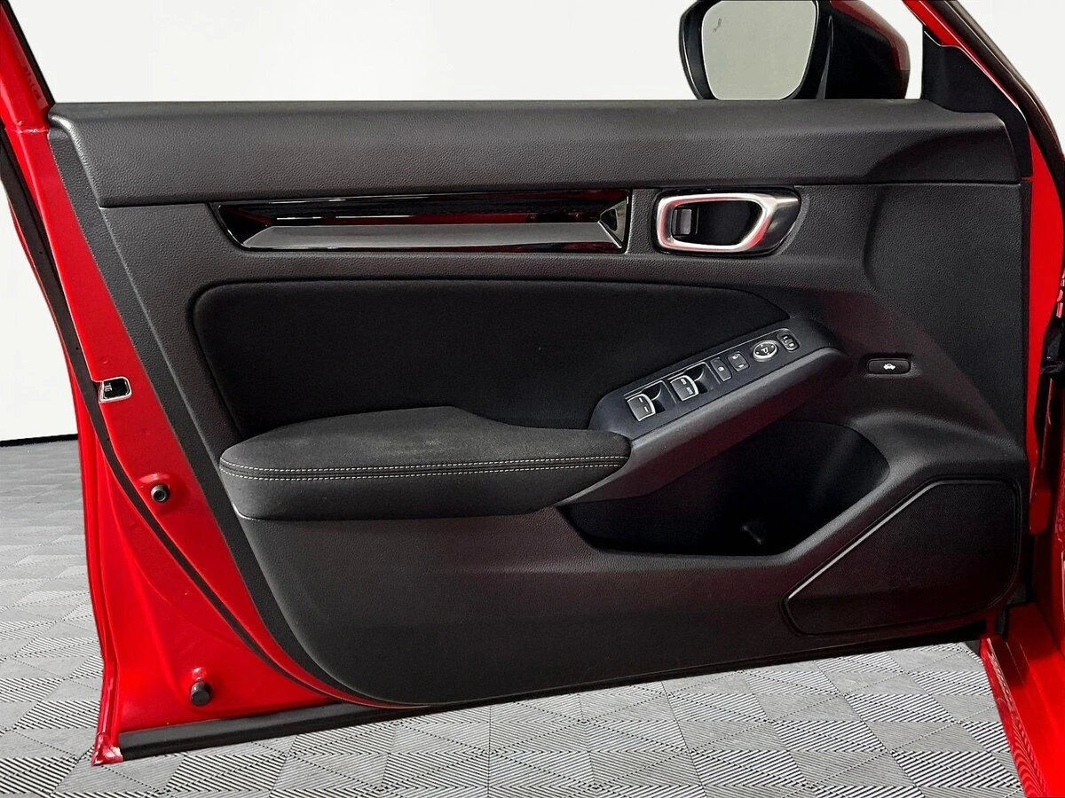 2024 Honda Civic EX - Photo 20
