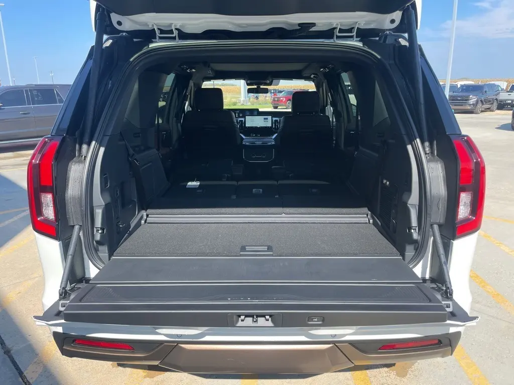 2025 Ford Expedition King Ranch photo 23