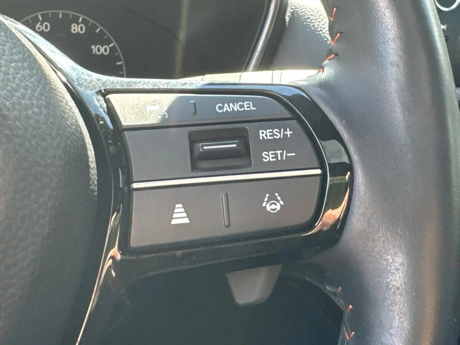 2024 Honda CR-V Hybrid Sport Touring photo 15