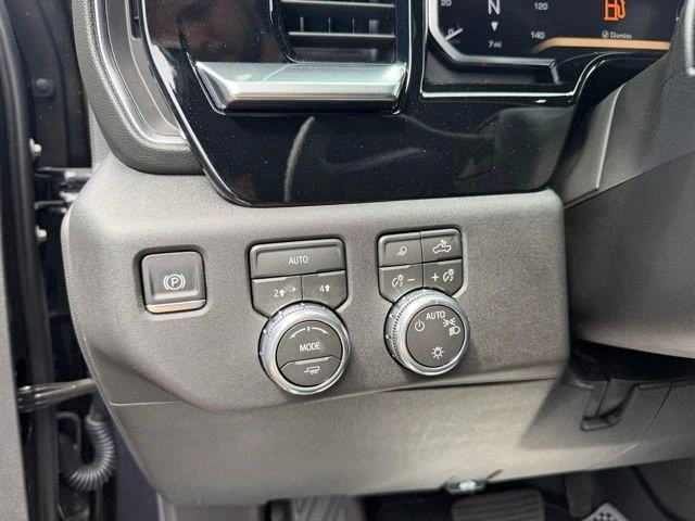 2026 GMC Sierra 1500 SLE - Photo 11