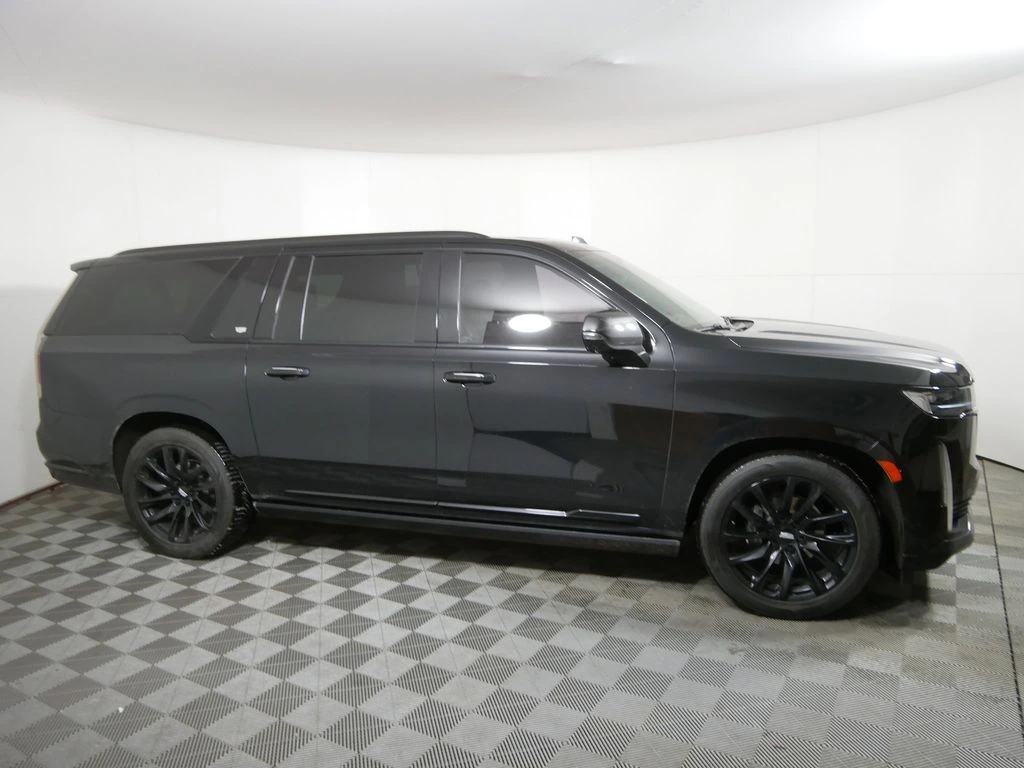 Used 2021 Cadillac Escalade ESV Sport with VIN 1GYS4PKL7MR233138 for sale in Golden Valley, Minnesota