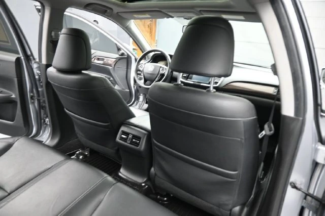 2017 Honda Accord Hybrid Touring - Photo 29
