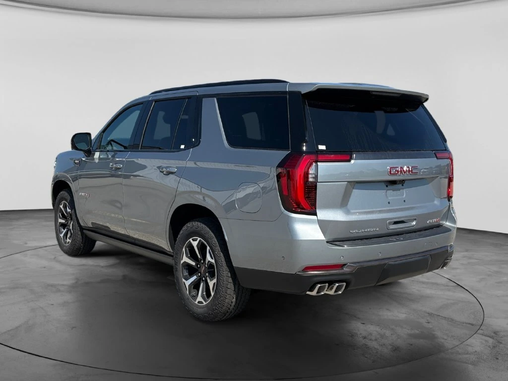 2026 GMC Yukon AT4 Ultimate - Photo 6