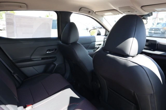 2026 Nissan KICKS SR - Photo 16