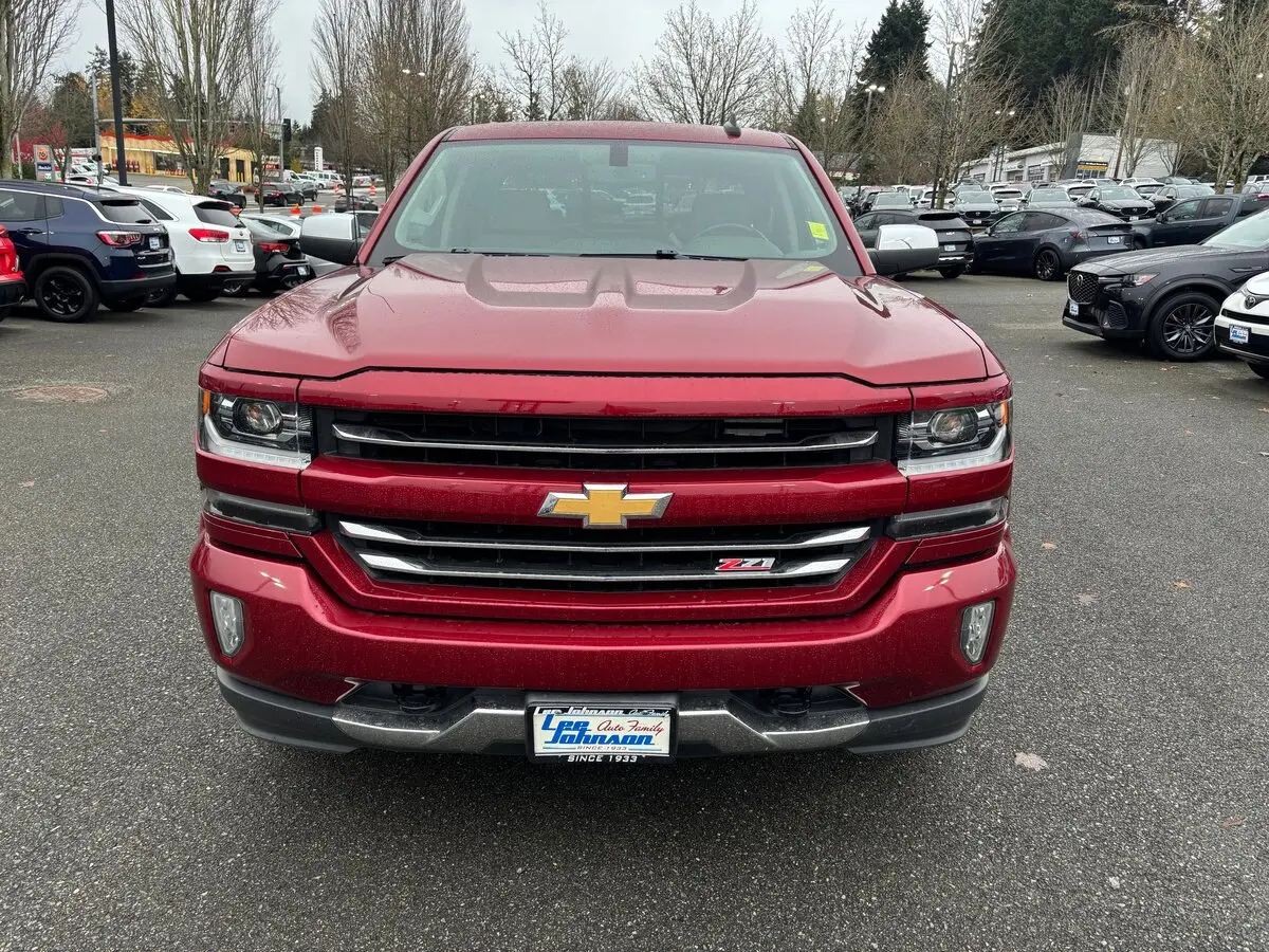 2018 Chevrolet Silverado 1500 LTZ Z71 photo 2