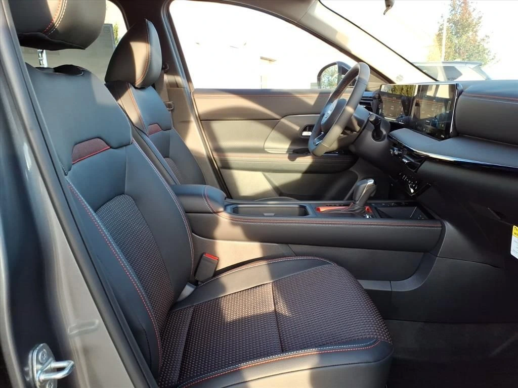 2026 Nissan KICKS SR AWD - Photo 7