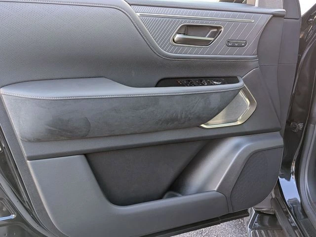 2026 INFINITI QX80 Autograph - Photo 15