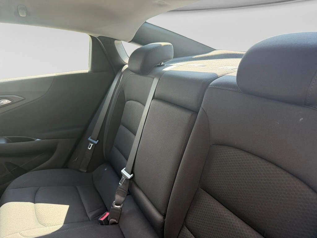 2023 Chevrolet Malibu 1LT - Photo 33