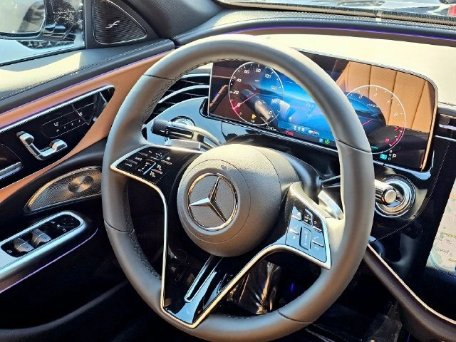 2026 Mercedes-Benz E-Class E350 - Photo 26