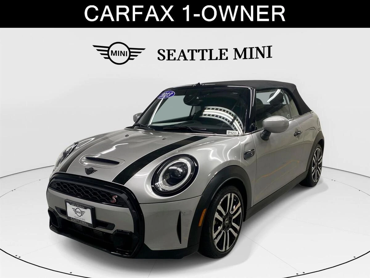 2023 MINI Convertible Cooper S's photo