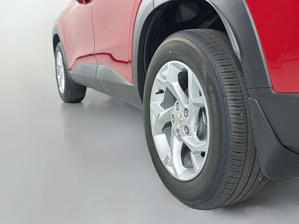 2026 Chevrolet Trax LS - Photo 30