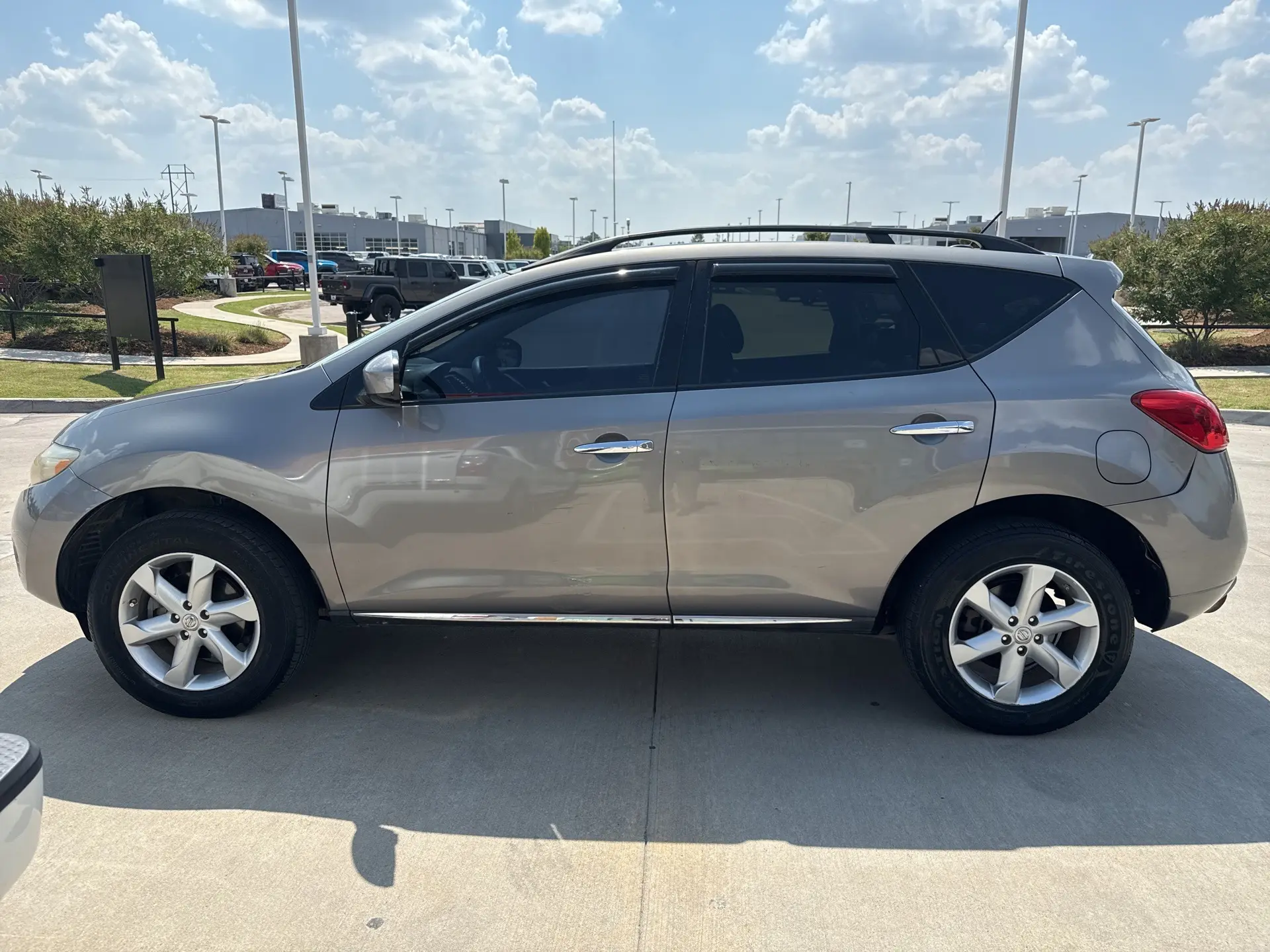 2010 Nissan Murano SL photo 4