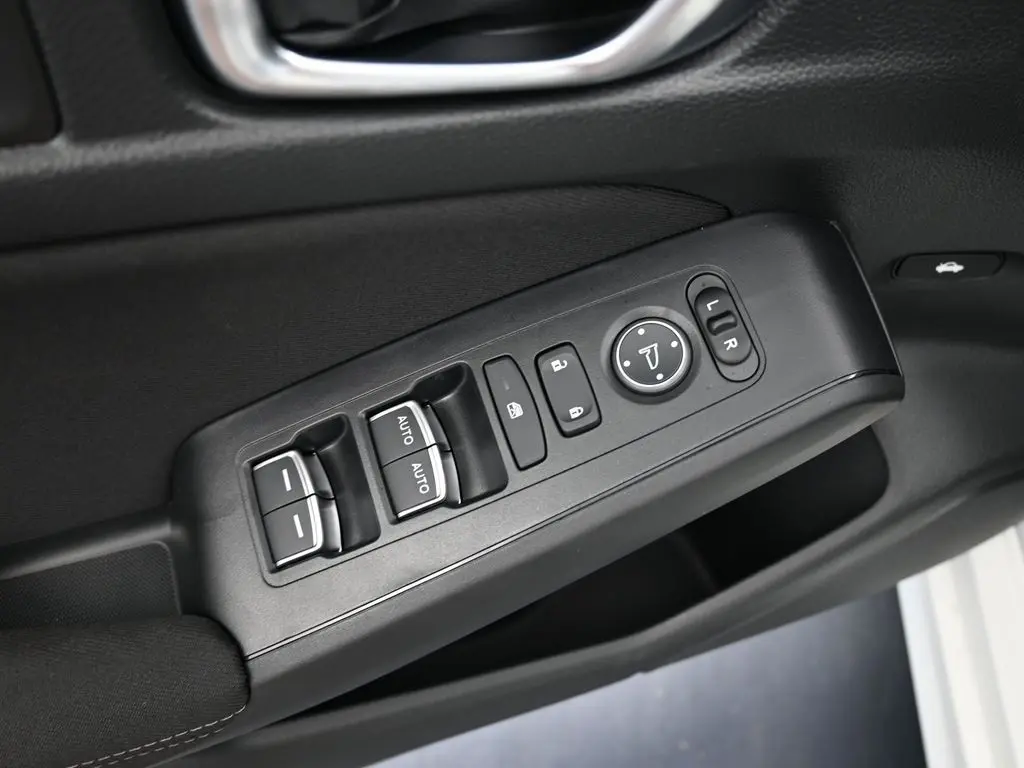 2026 Honda Civic LX photo 11