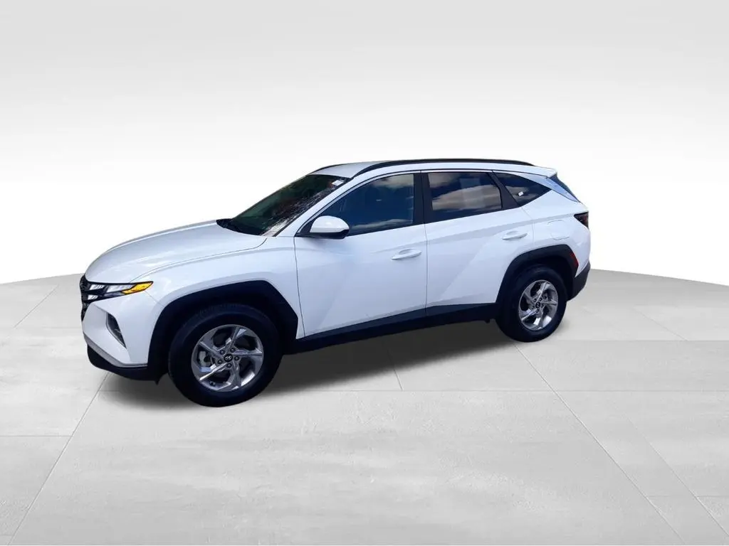 2024 Hyundai Tucson SEL photo 2