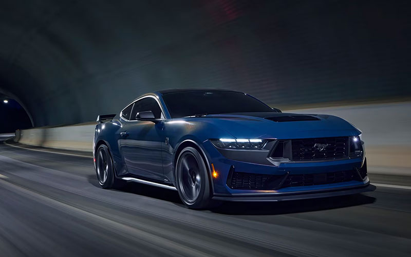 Ford Mustang Dark Horse