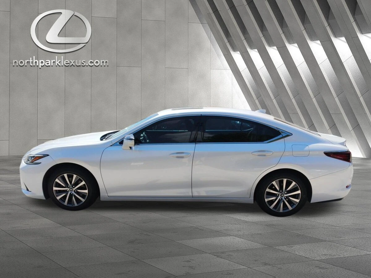 2021 Lexus ES 350