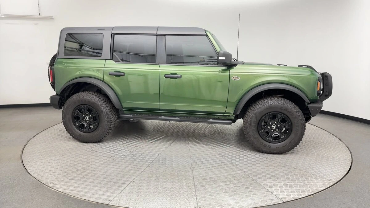 2023 Ford Bronco 4-Door Wildtrak - Photo 9