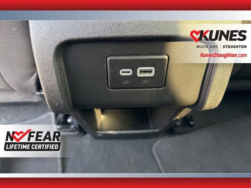 2024 Chevrolet Blazer 2LT photo 31