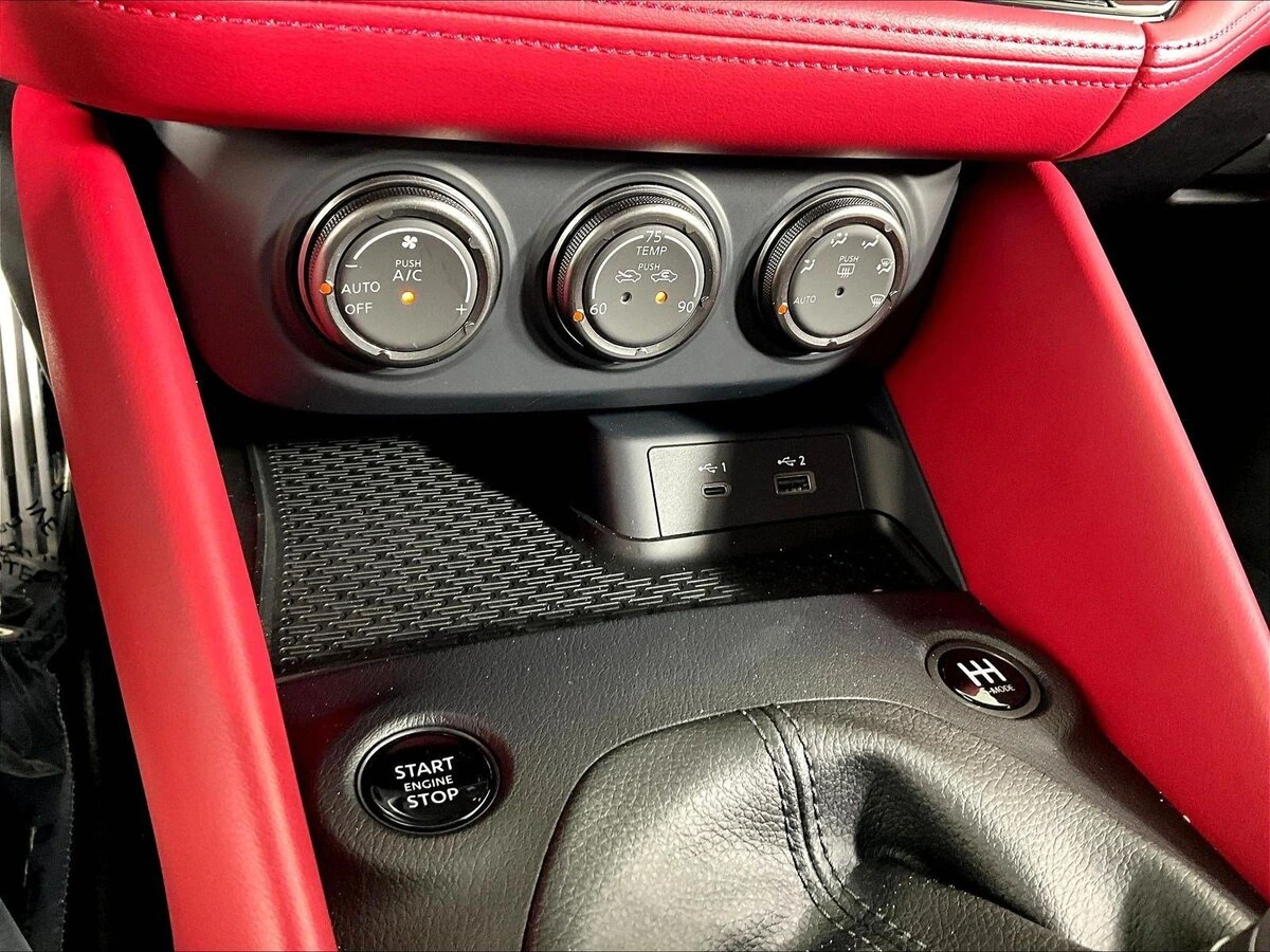 2026 Nissan Z Performance - Photo 20