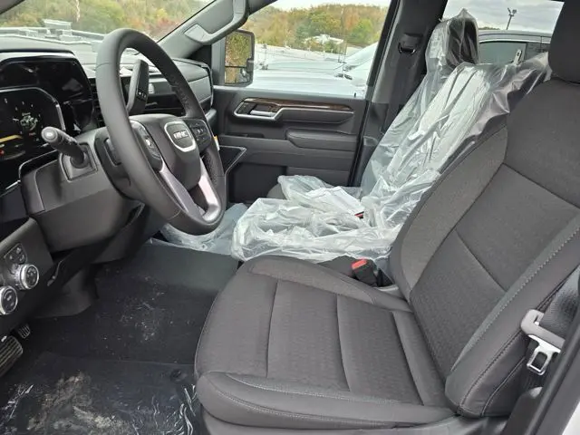 2026 Gmc Sierra HD SLE photo 4