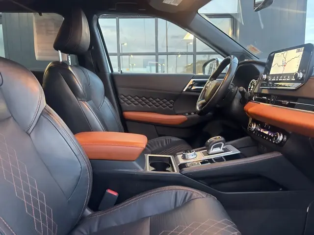 2022 Mitsubishi Outlander SEL GT photo 11