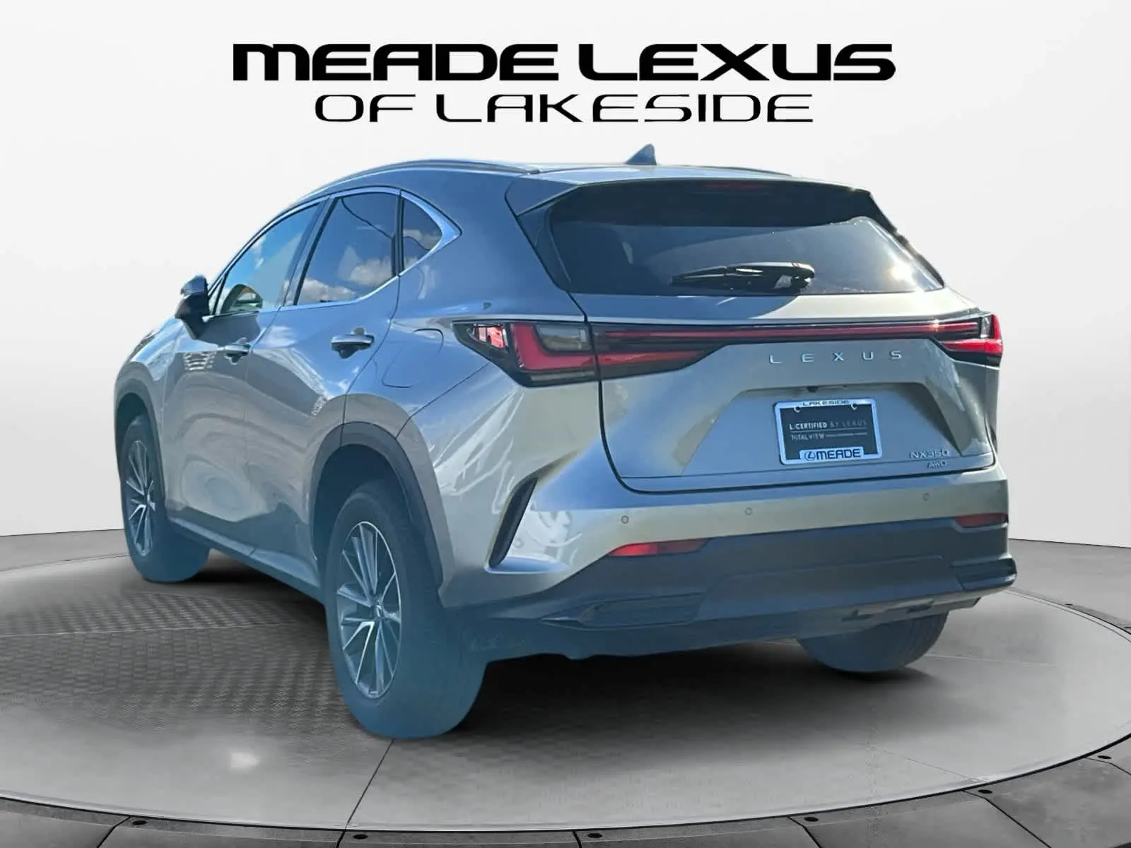 2024 Lexus NX 350 Premium photo 2