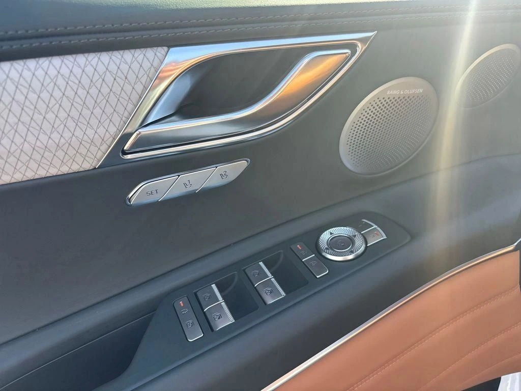2026 GENESIS GV80 Advanced - Photo 16