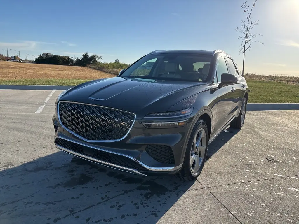 2026 GENESIS GV70 Advanced's photo