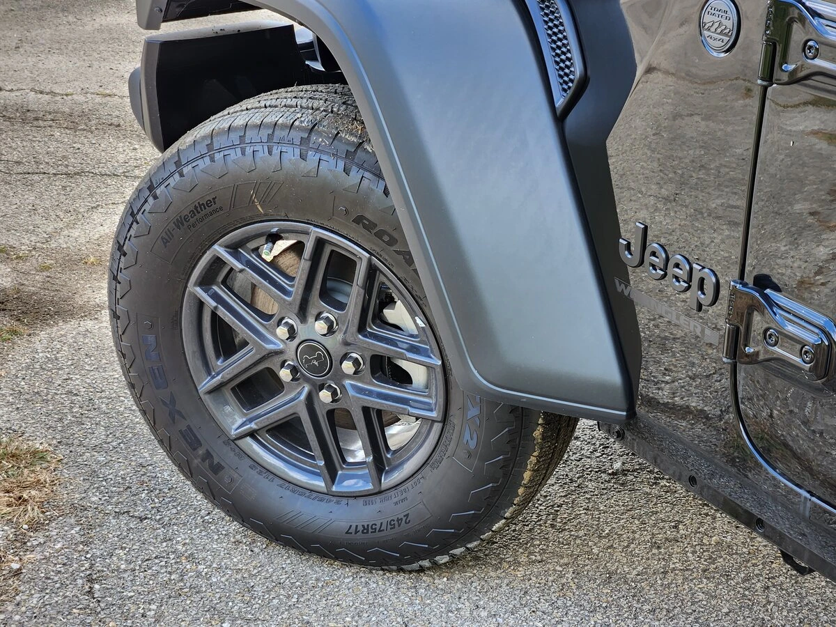 2025 Jeep Wrangler 4-Door Sport S - Photo 17